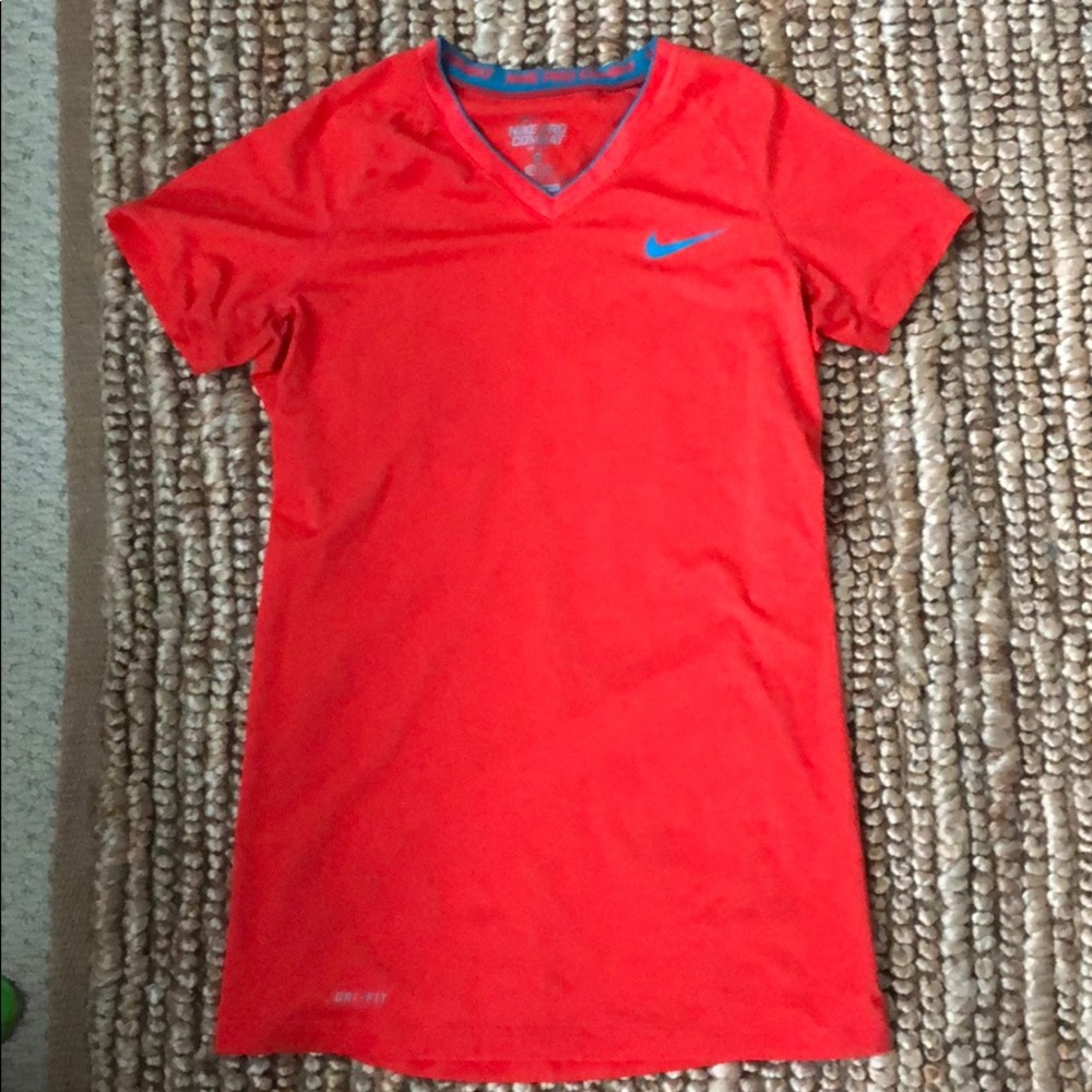 Nike combat top